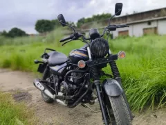 Bajaj Avenger Street 150